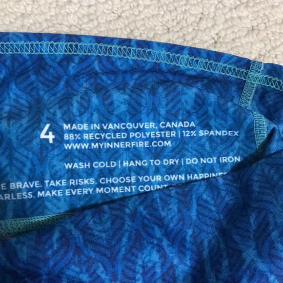 Inner Fire Yoga Workout Leggings Made in Vancouver Canada Like New Size 4 XS - Picture 4 of 6